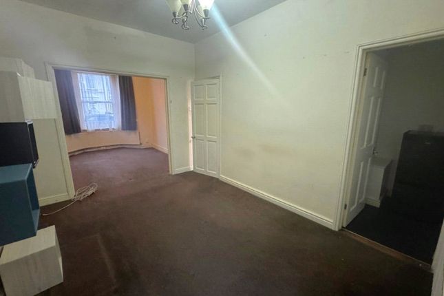 144, Beaconsfield Road, Greater London photo 4