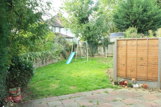 D, Hale Lane, Edgware photo 4
