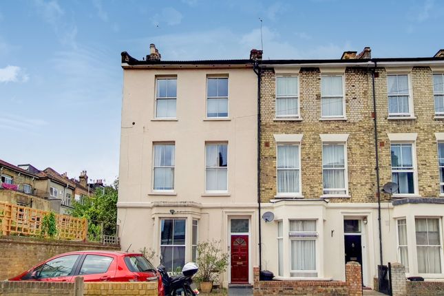 Thumbnail Flat for sale in Witley Road, London