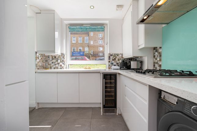 18 Dartington House, Senior Street, London photo 3