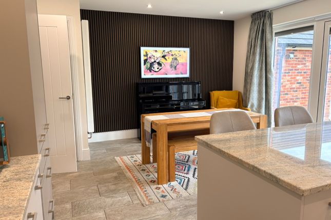 118, Vale View, Dorset photo 3
