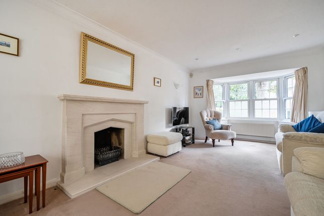 8, Stanton Drive, Chichester, PO19 photo 2