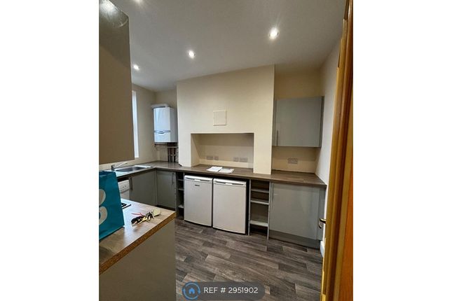 Flat  A, Falesgrave Road, Scarborough photo 4