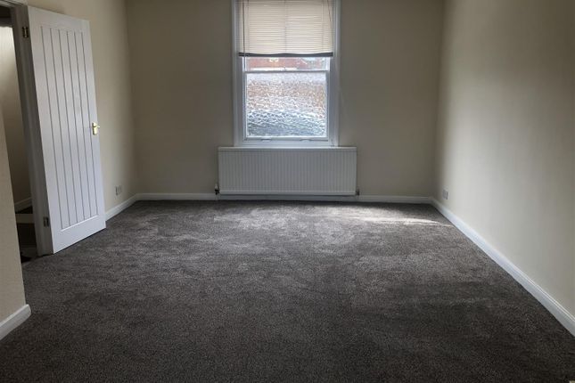 26, Grove Place, Bedford photo 3
