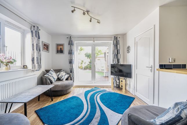 25, Bentham Road, Gosport photo 3