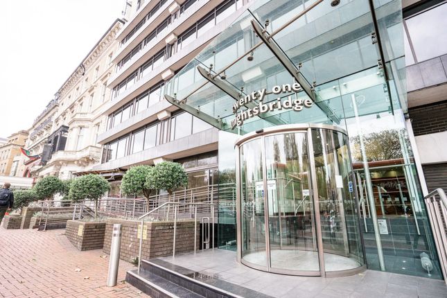 Office to let in Knightsbridge, London