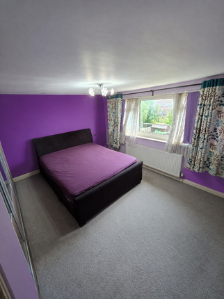 56 Winkley Court, Eastcote Lane, HARROW photo 5