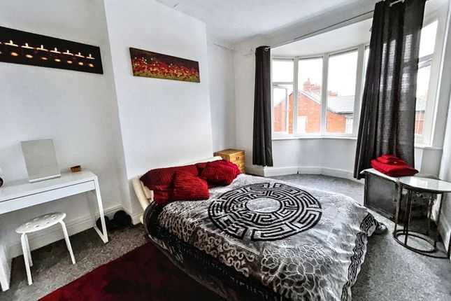 37, Saltwell Street, Gateshead photo 3