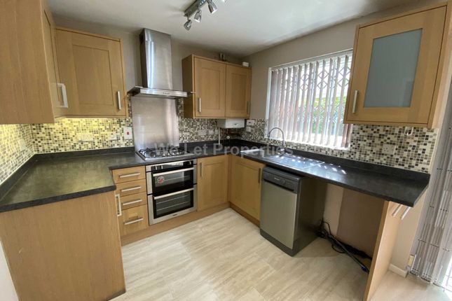 44, Whimberry Close, Salford photo 2