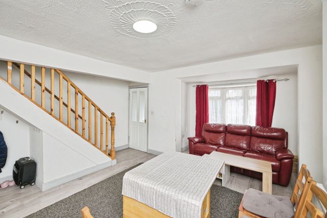 8, Henshaw Grove, West Midlands photo 2