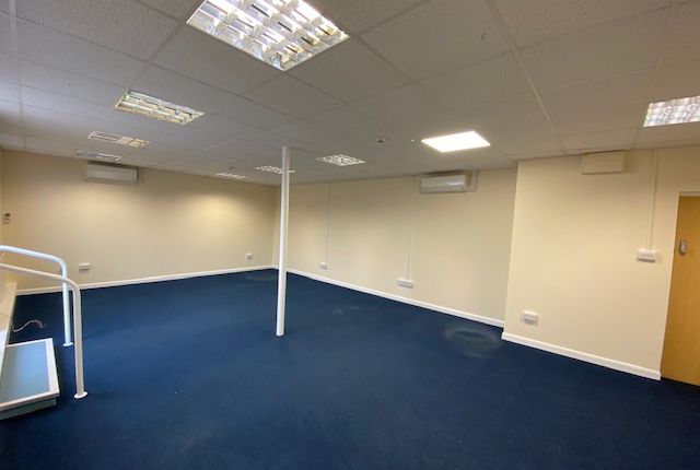 Office to let in Claydon Business Park, Ipswich