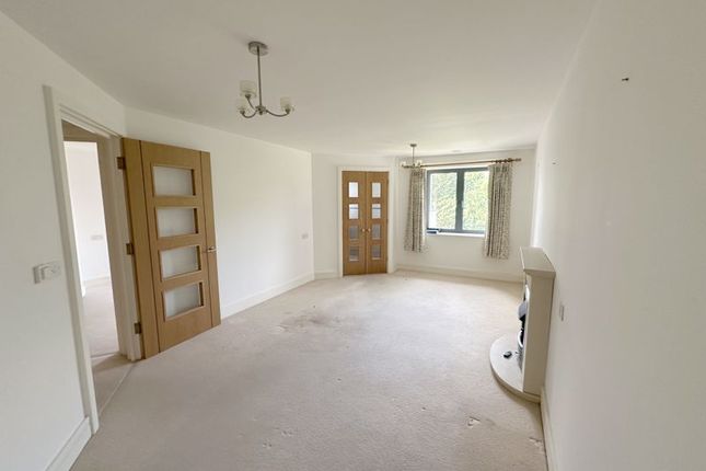 50 Mandeville Court, 261 Darkes Lane, Potters Bar photo 4