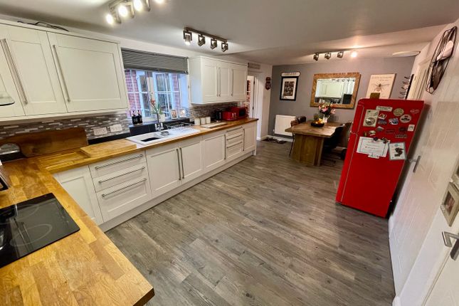 40, Speedwell Drive, Leicester photo 4