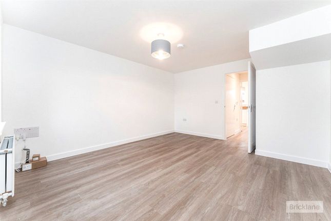 1, Bull Close, Bishops Stortford, photo 3