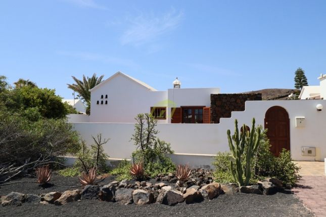 Thumbnail Villa for sale in Charco Del Palo, Lanzarote, Spain