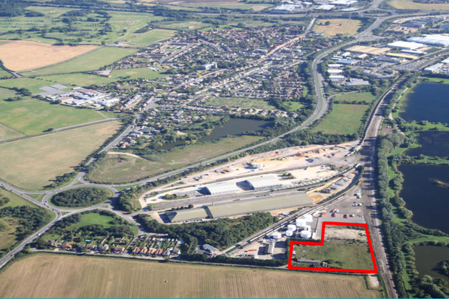 Thumbnail Land to let in Land At Wigmore Lane, Theale, Reading