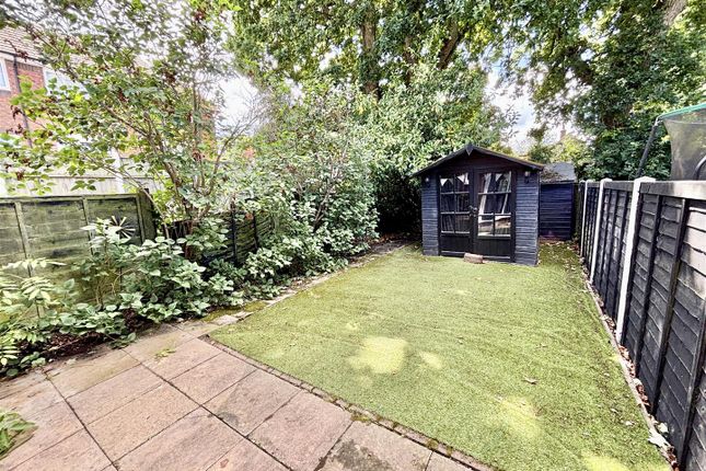 11, Stirrup Close, Poole photo 2