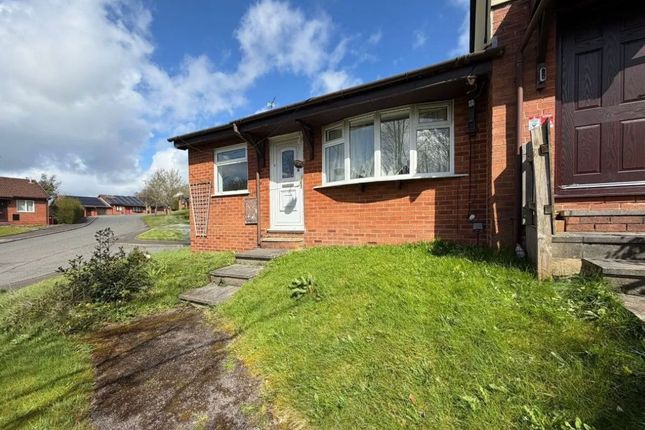 2-bed house on 8, Highbank, Blackburn, £105,000