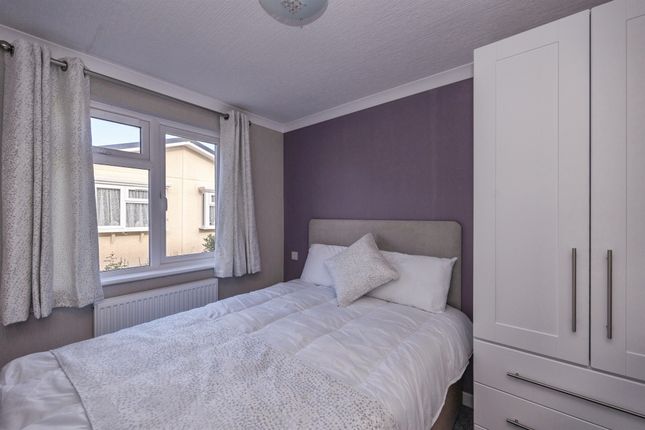 Dando Road, Waterlooville photo 4
