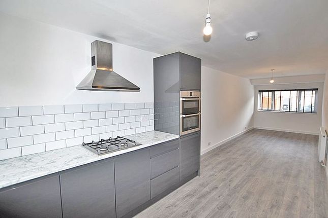 Thumbnail Property to rent in Reculver Walk, Maidstone