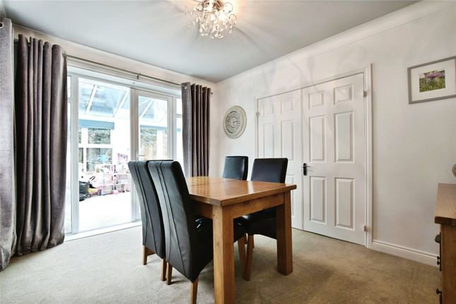 19, Partridge Avenue, Lancashire photo 4
