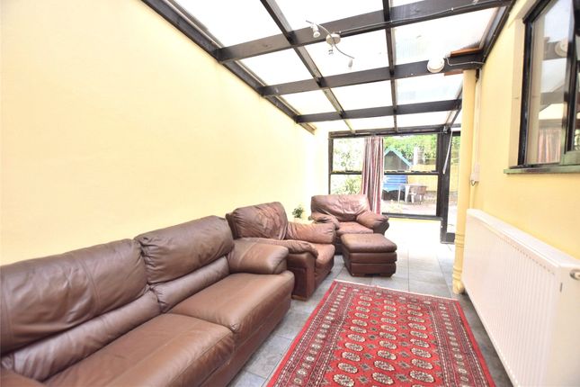 Room 5, 39, St. Pauls Street North, Gloucestershire photo 4