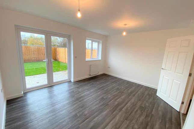 62, Lea Hill Road, Handsworth Wood photo 3