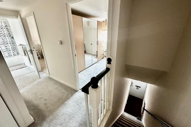 2, Marion Drive, Knutsford photo 4