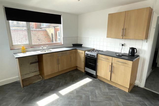7A, Beach Road, Littlehampton photo 2