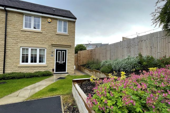 Thumbnail Semi-detached house to rent in Dobson Rise, Bradford