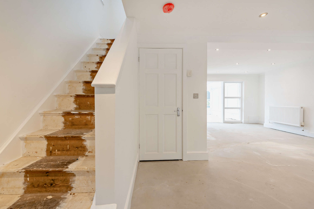 34, Arfryn, Brynamman photo 3