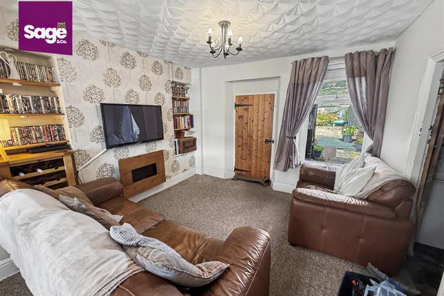 6, Phillip Street, Risca Newport photo 2