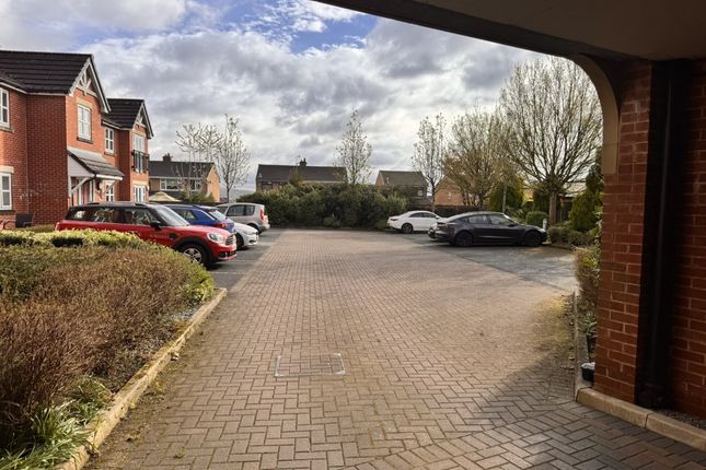 APT 5,, 40 Bolton Road, Aspull photo 3