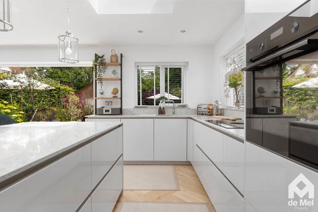 5, Blacksmiths Road, Tewkesbury photo 4