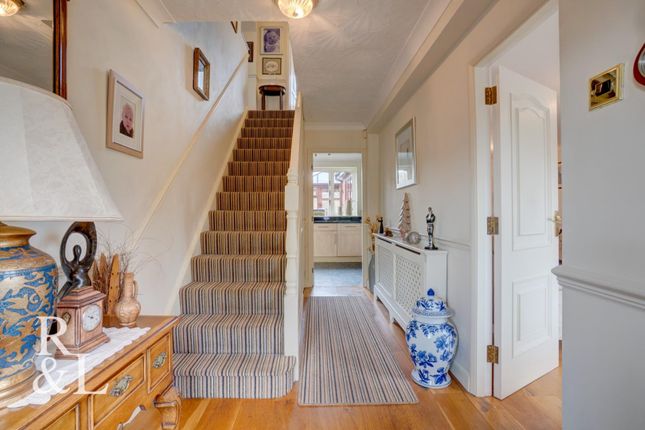 12B, South Street, Swadlincote photo 2