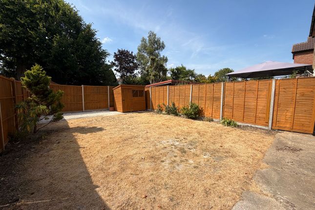 31, St Hildas Avenue, Ashford photo 2