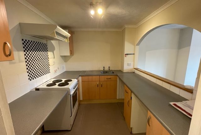 Oriel Drive, Glastonbury photo 3