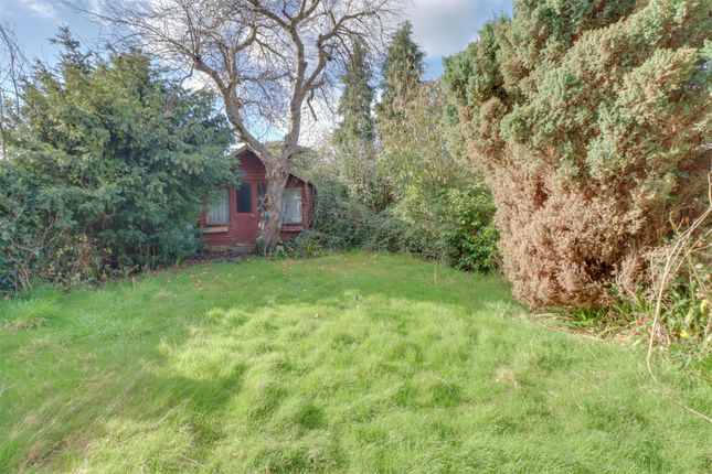 Property for sale in Friern Gardens, Wickford