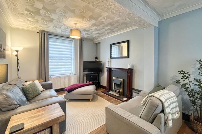 30 Heol Y Gors, Ammanford photo 2