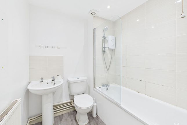 28c Thompson Road, Brighton photo 4