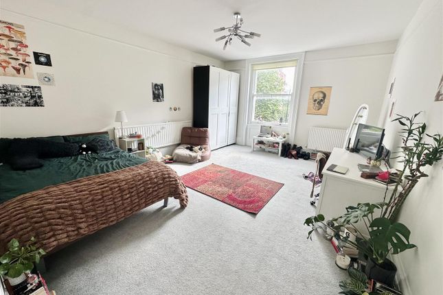 Thumbnail Flat to rent in Finchley Road, St John's Wood, London