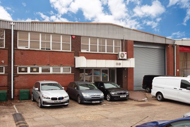 Thumbnail Industrial to let in Concord Road, London