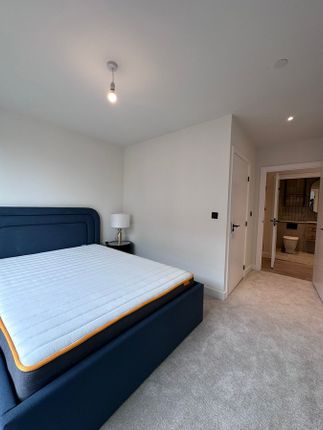 Flat 711 Ashted Wharf, 1, Belmont Row, Birmingham photo 4
