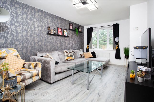97, Constable Drive, Rochdale photo 2