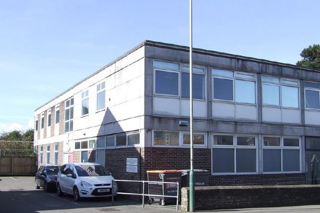 Thumbnail Office to let in The Halve, Trowbridge
