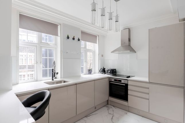 Flat 61, Princes Court, London photo 3