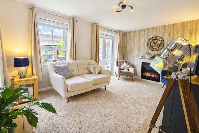 Ariel Close, Lee-On-The-Solent photo 4