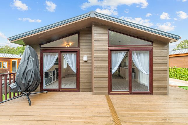 Mobile/park home for sale in Rivers Edge, Dollar Lodge And Holiday Park, Dollar, Clackmannanshire