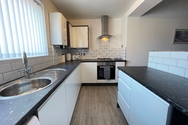 Flat to rent in Jackson Street, North Shields