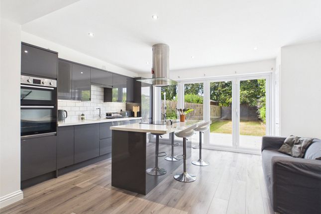 34, Northfield Road, Devon photo 3